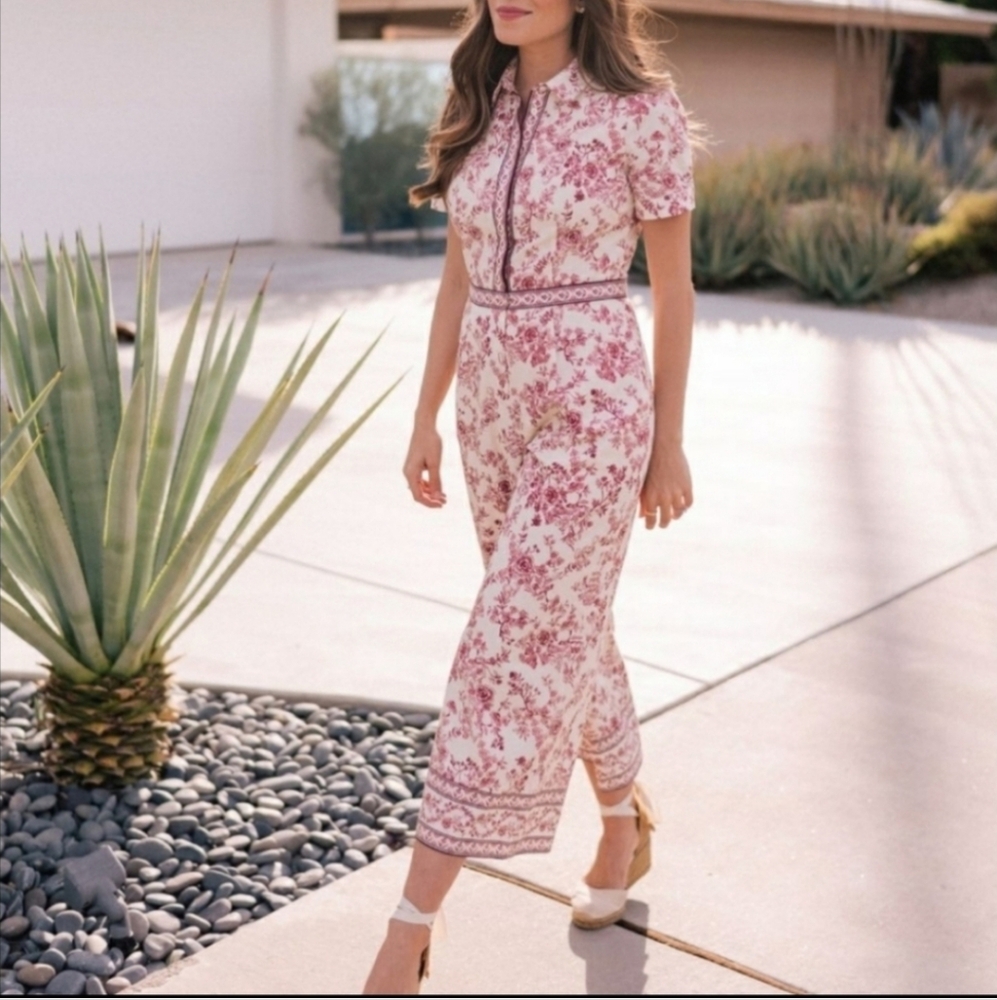 Gal Meets Glam Darla Jumpsuit Size XS  NWT Floral Pink and White Jumpsuit